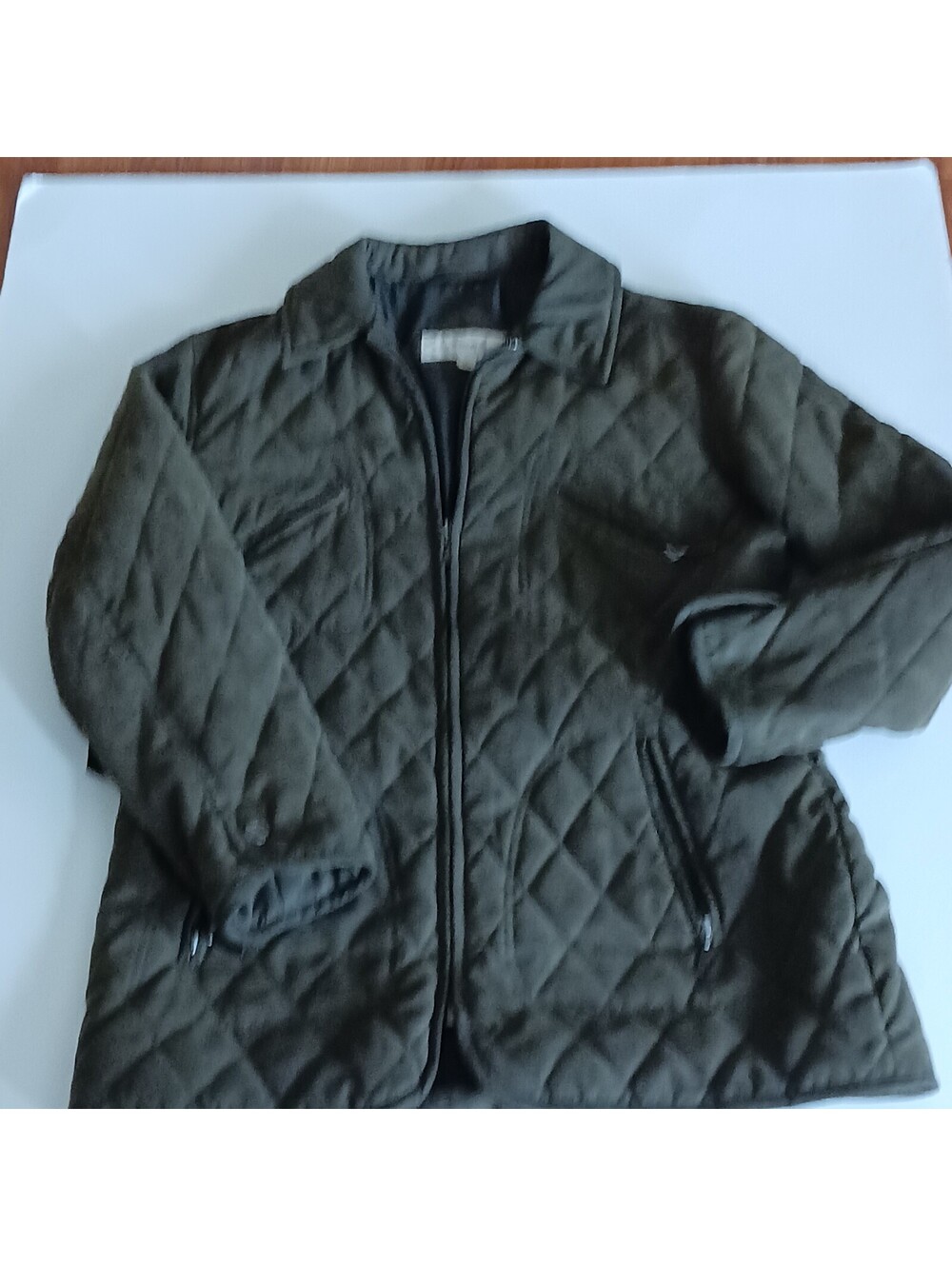 Jones New York  Women's  Green Quilted  Jacket  41" Length Size M Zip Front